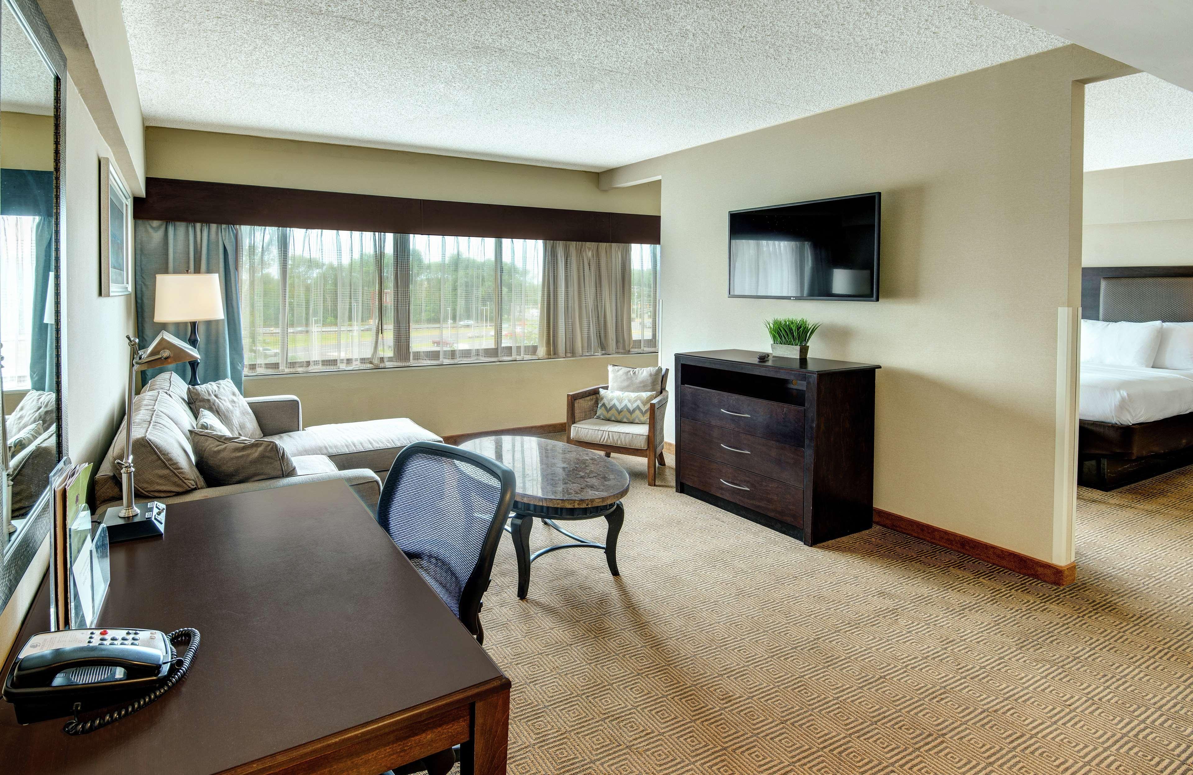 Hotel Doubletree By Hilton Tinton Falls-eatontown Eatontown