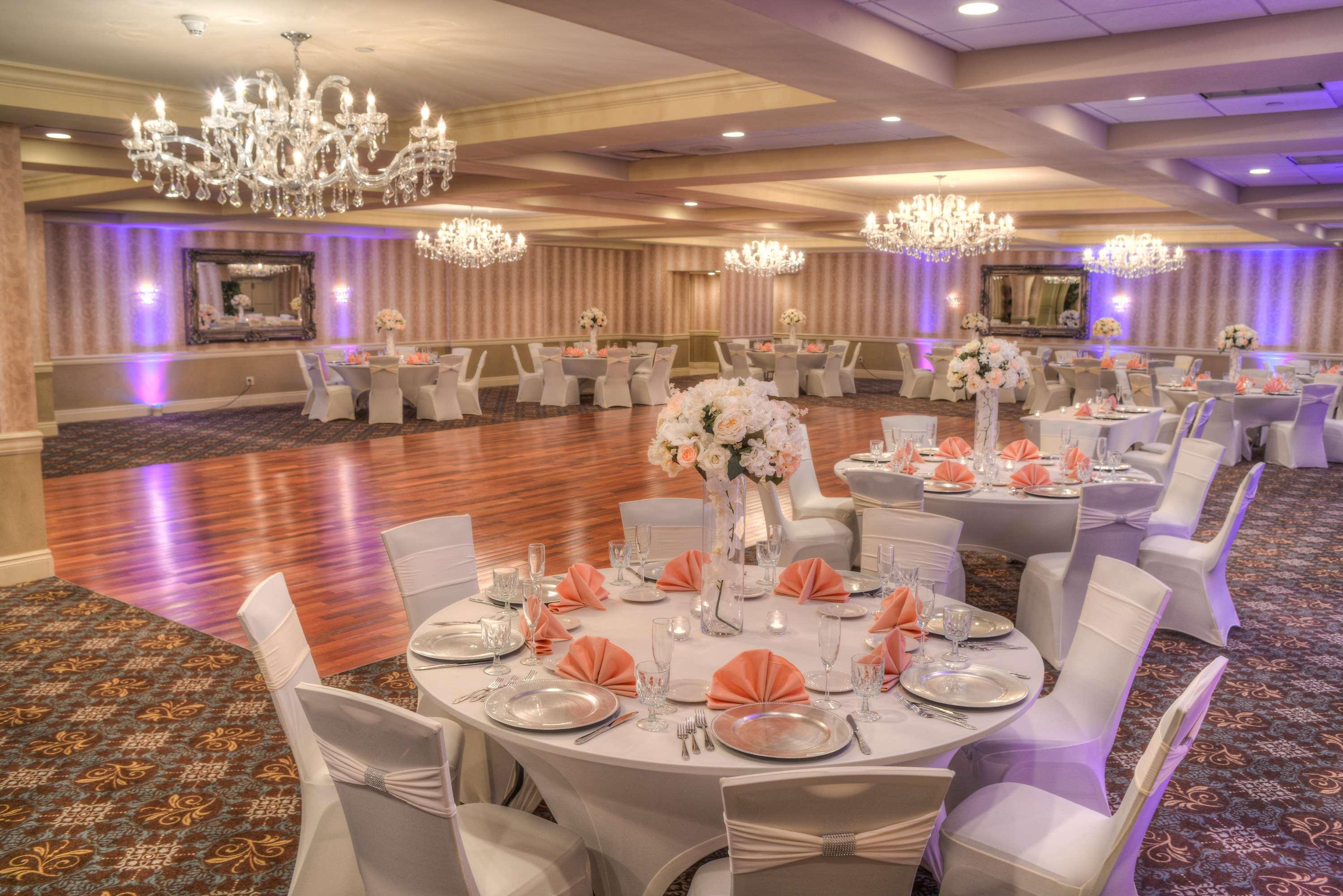 Doubletree By Hilton Tinton Falls-eatontown