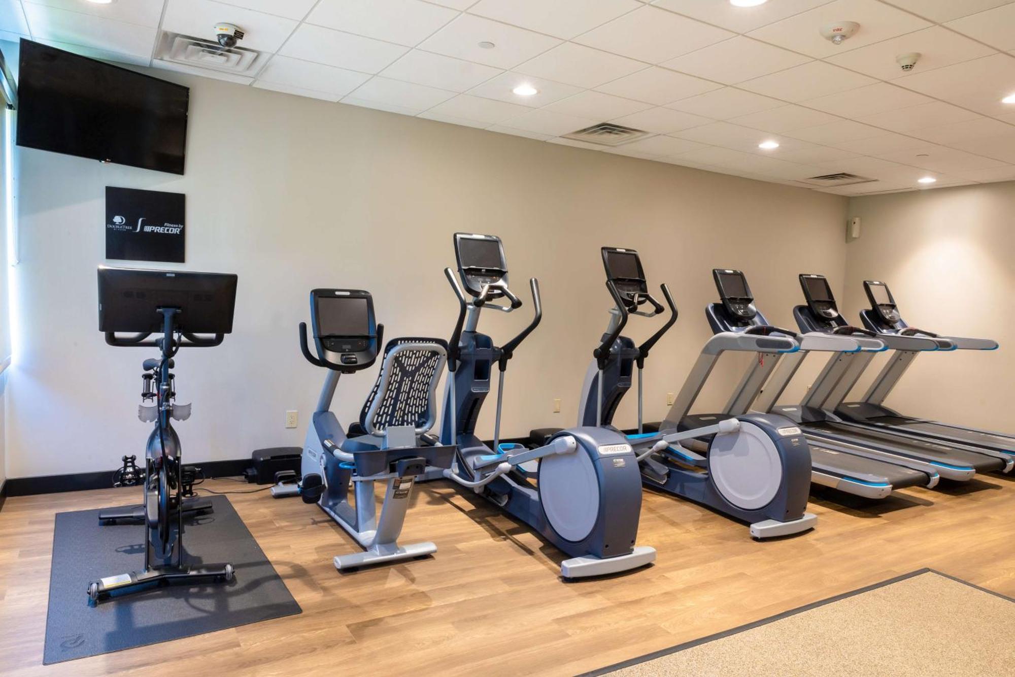Doubletree By Hilton Tinton Falls-eatontown Hotel