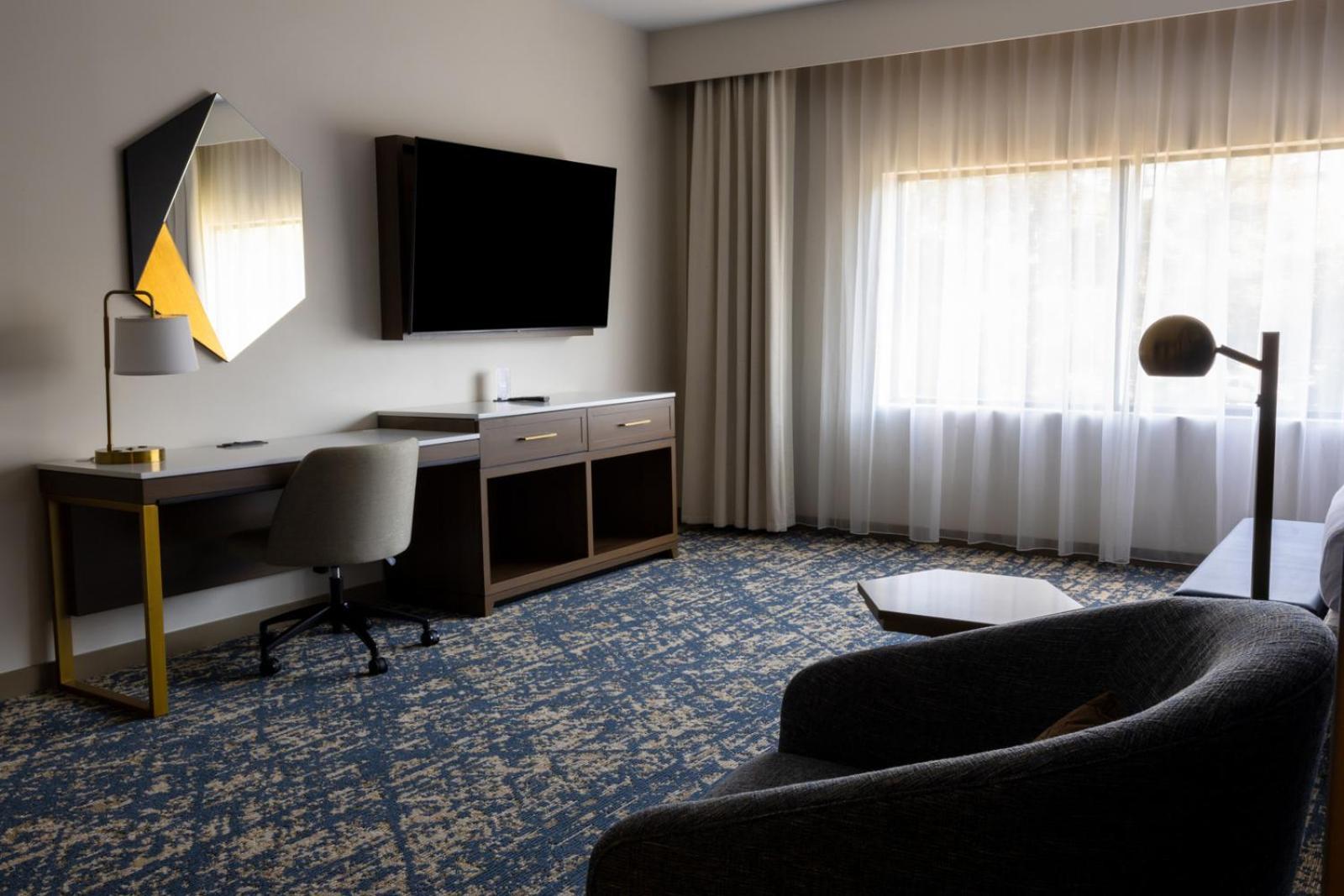 Doubletree By Hilton Tinton Falls-eatontown 4* Eatontown